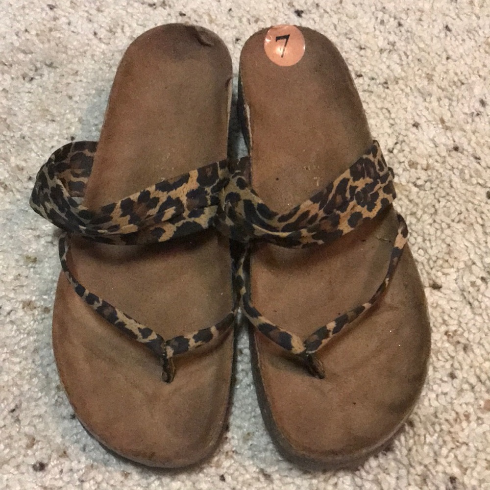 Size 7 leopard Sandals